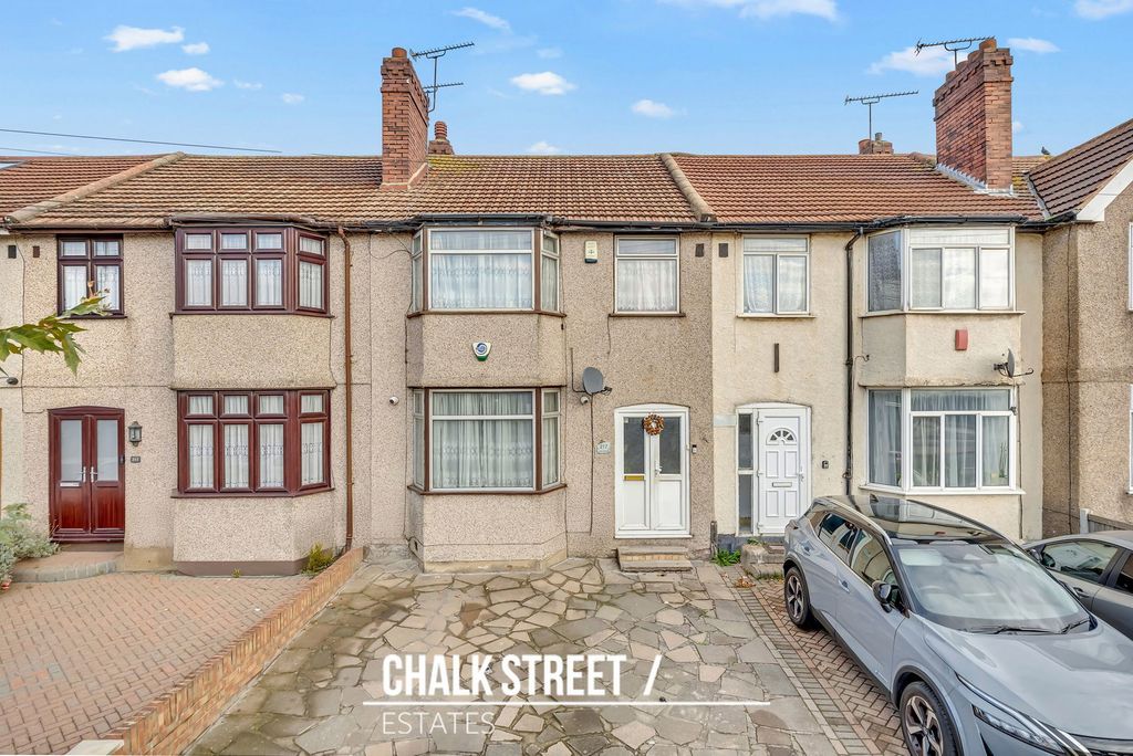 Property photo 1 of 23