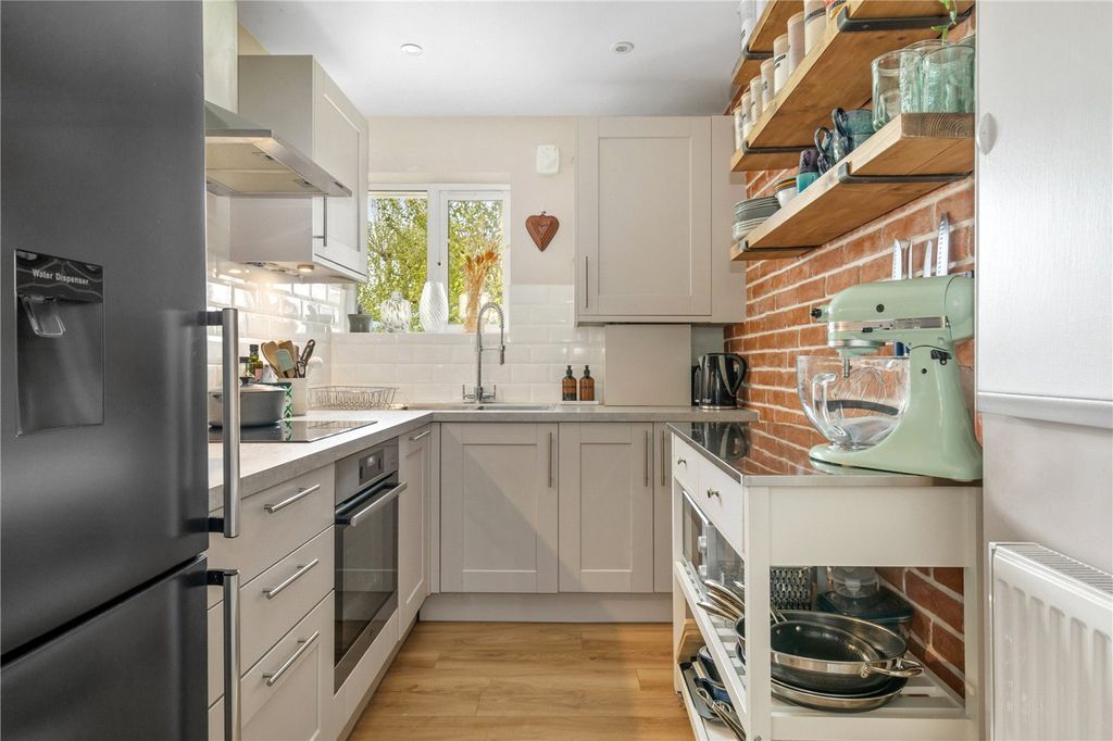 Property photo 3 of 13 Picture No. 05