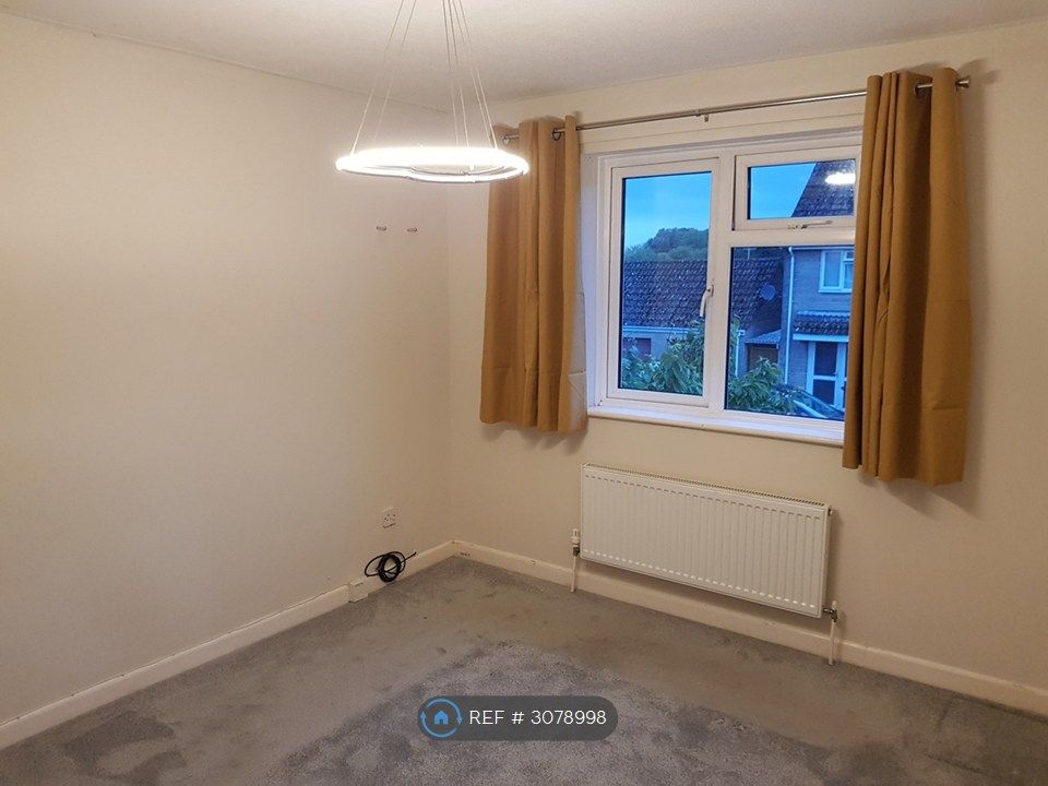 Property photo 3 of 3