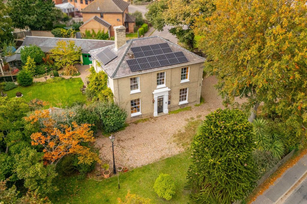 Property photo 1 of 29