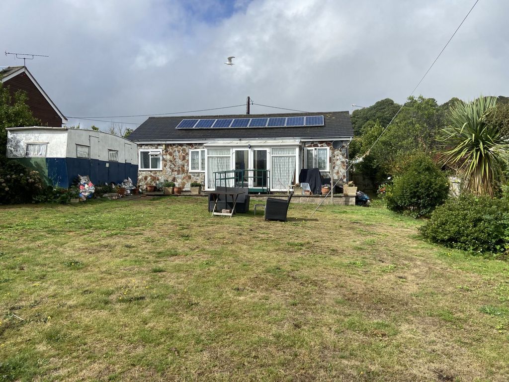 Property photo 3 of 13 Photo 3