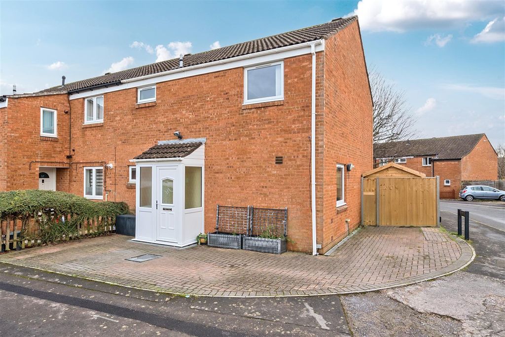 Property photo 1 of 13 1397028-18-696104Ccb2548.Jpg