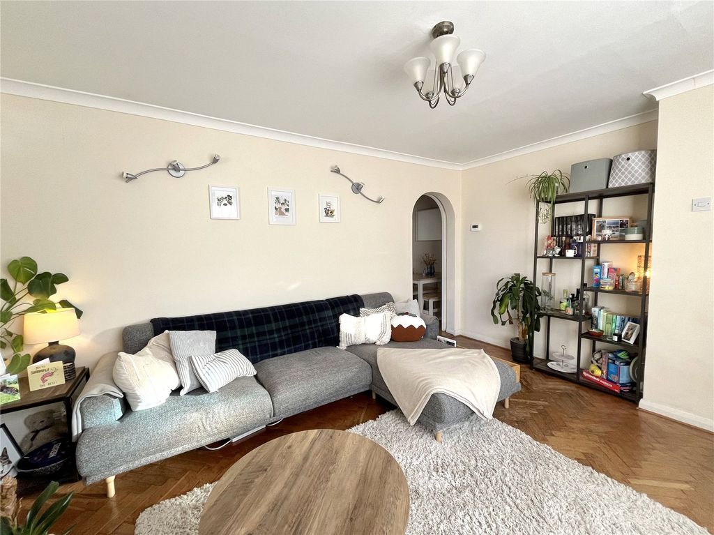 Property photo 2 of 8 Picture No. 09