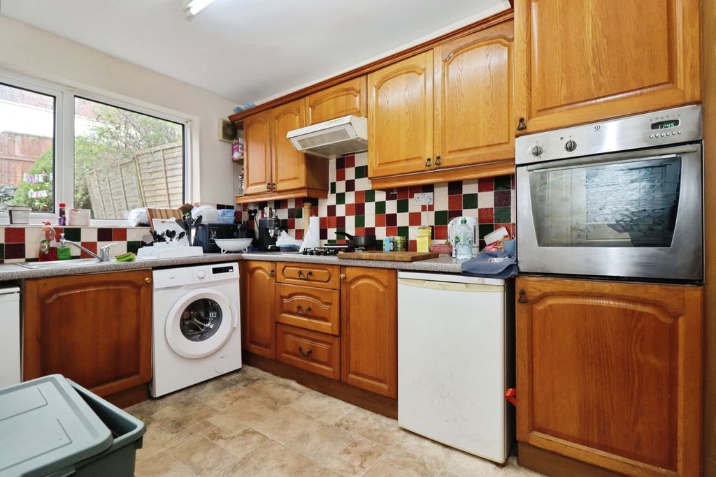 Property photo 3 of 15 Pbox-Img.Jpg