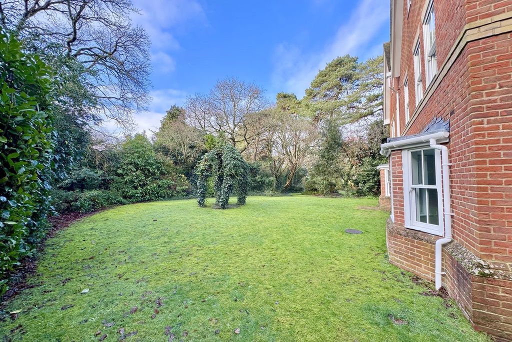 Property photo 3 of 15