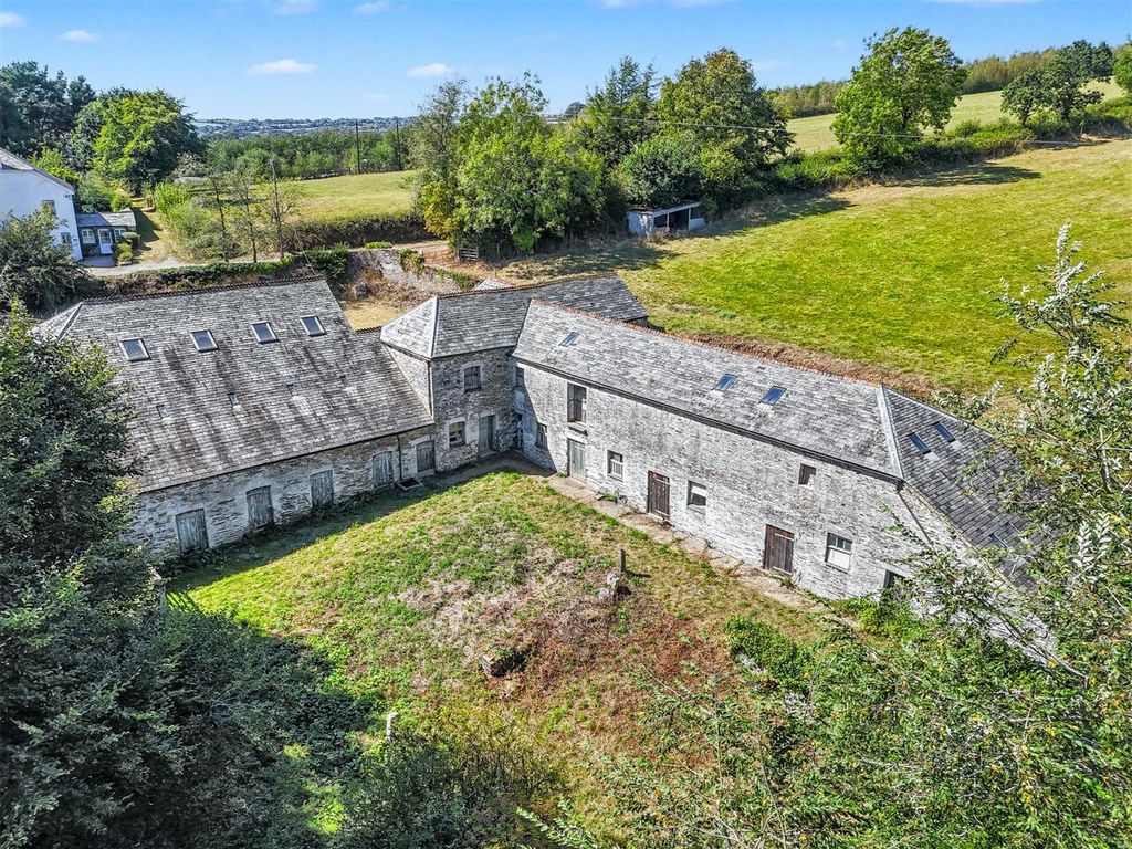 Property photo 1 of 31 Barns