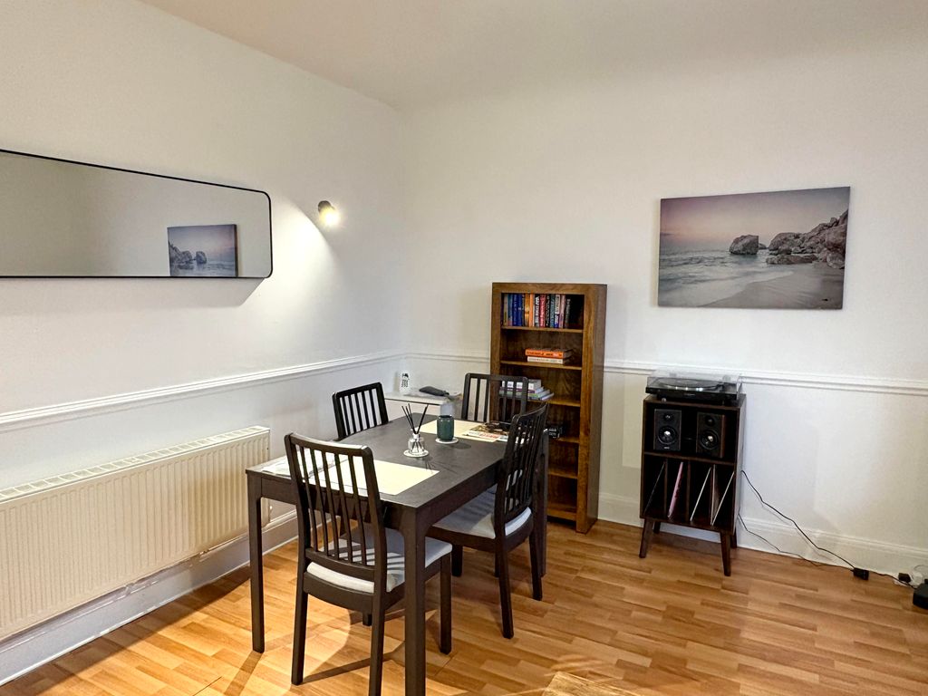 Property photo 3 of 7 Unnamed