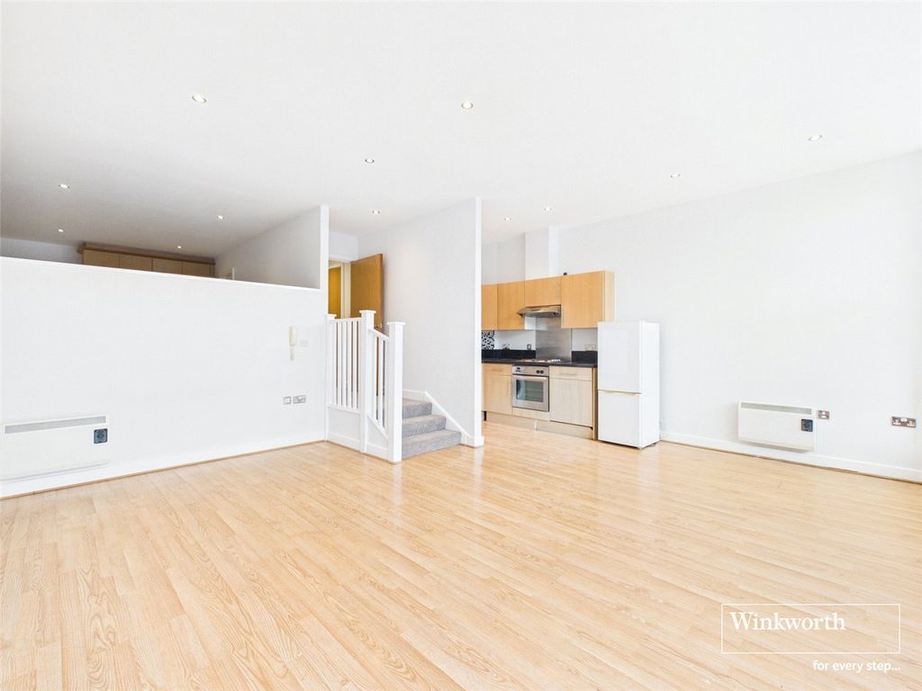 Property photo 2 of 10 Picture No. 06