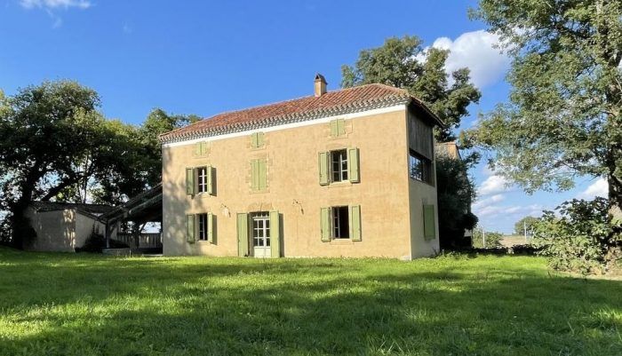 Property photo 1 of 27