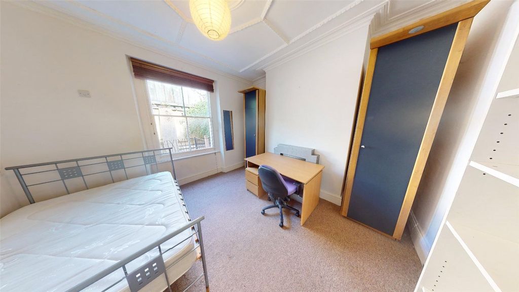 Property photo 3 of 11 Picture No. 08