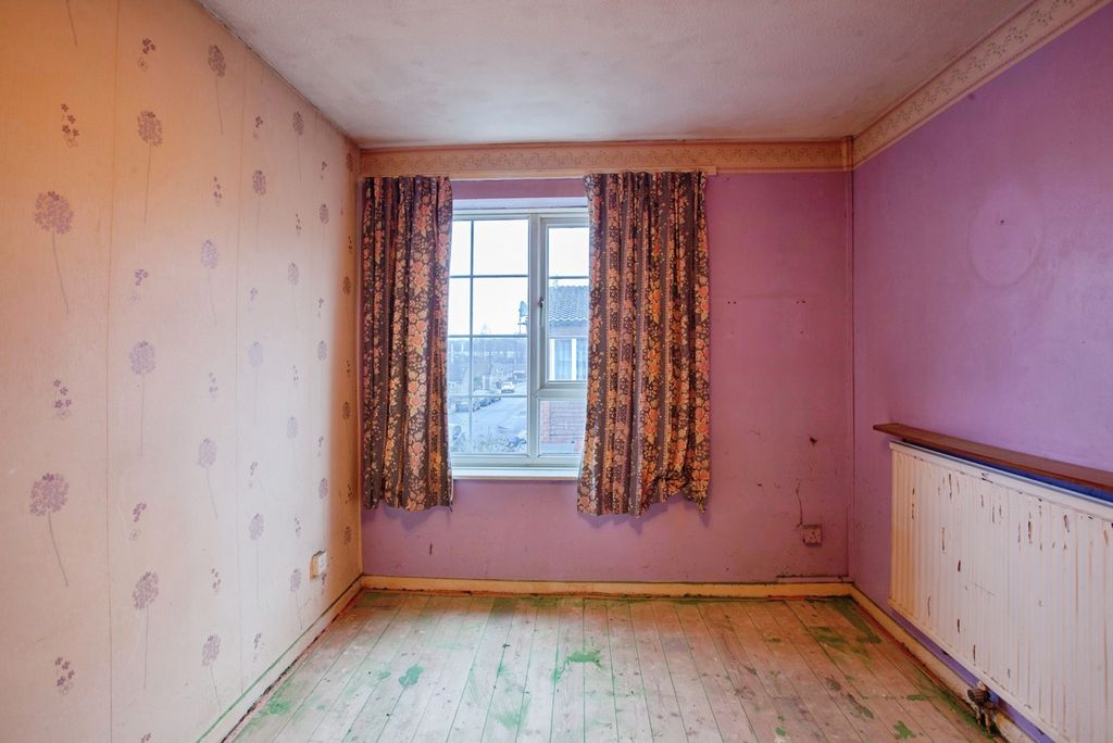 Property photo 2 of 15 Pbox-Img.Jpg