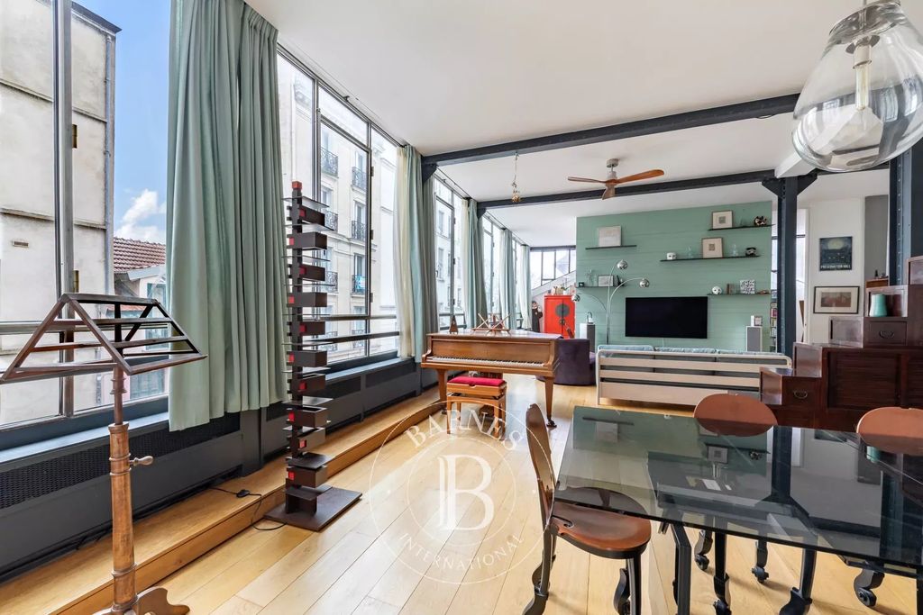 Property photo 2 of 25