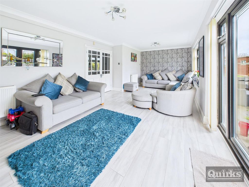 Property photo 3 of 16 Cam02342G0-Pr0145-Still003.Jpg