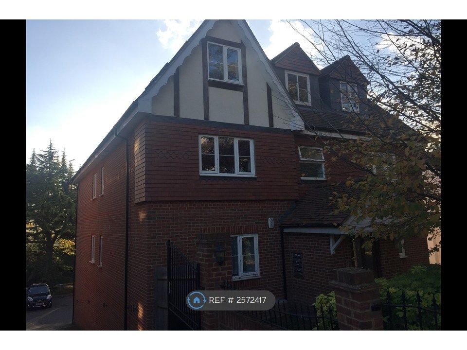 Property photo 1 of 12 External