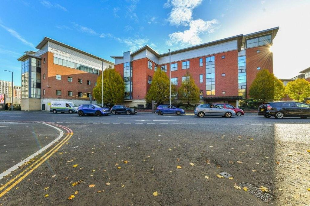 Property photo 3 of 5