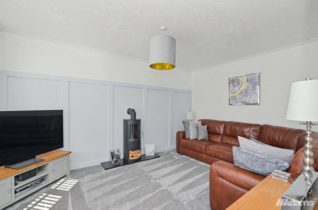 Property photo 3 of 40