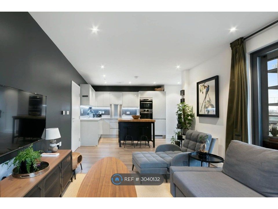 Property photo 2 of 14 Large Open Plan Living, Kitchen And Dining Space