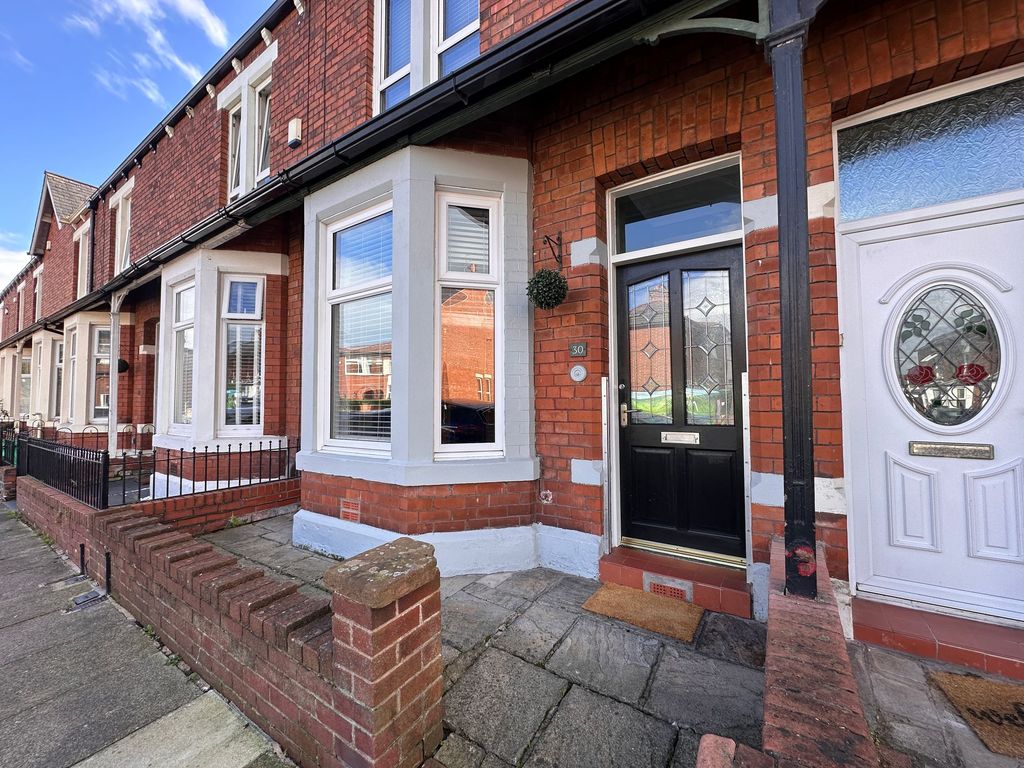 Property photo 1 of 13 Tullie Street