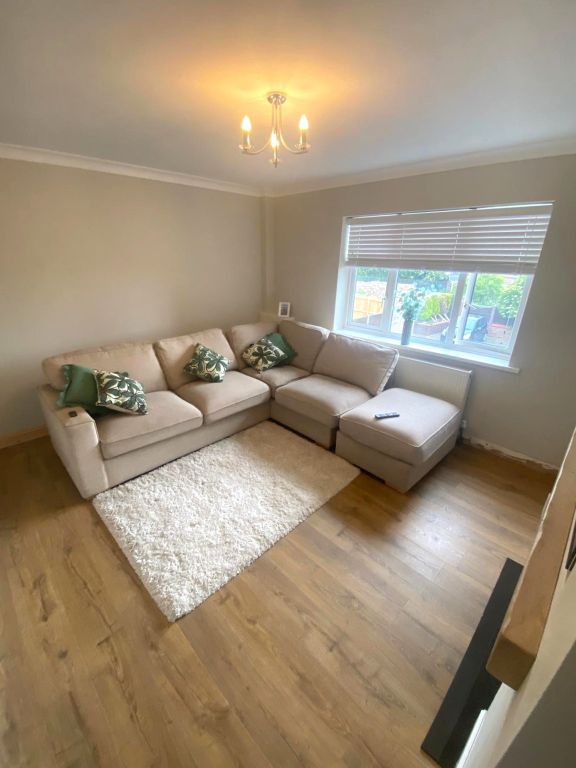 Property photo 3 of 9