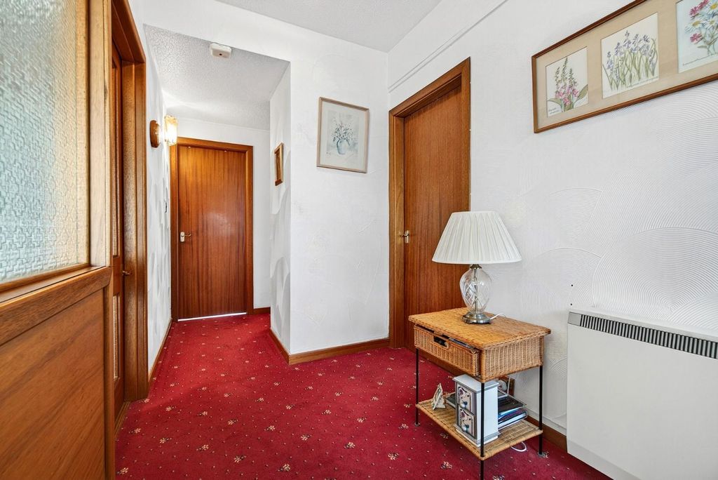 Property photo 3 of 17 3_6 Broom Court, Largs_12.Jpg