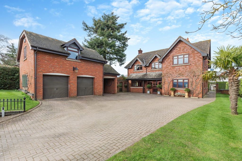 Property photo 1 of 15 Picture No. 56