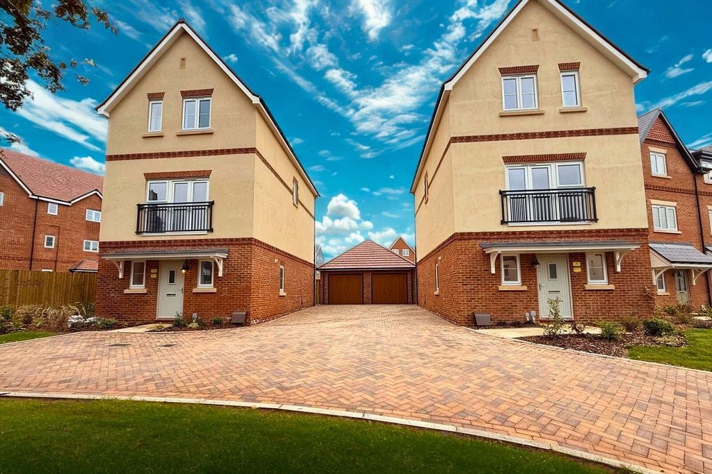 Property photo 1 of 9 Picture No. 19