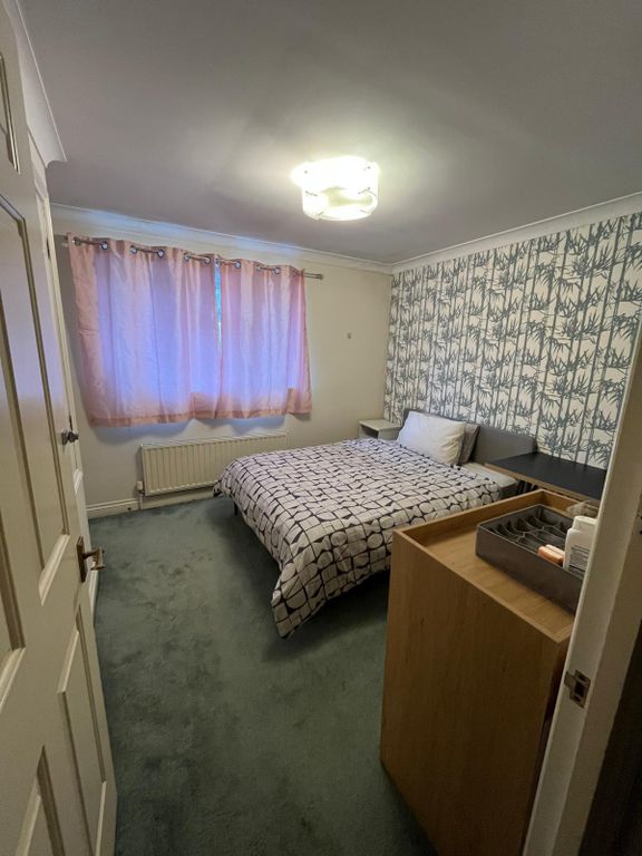 Property photo 2 of 4