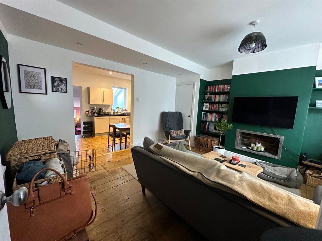 Property photo 2 of 18 Picture No. 07