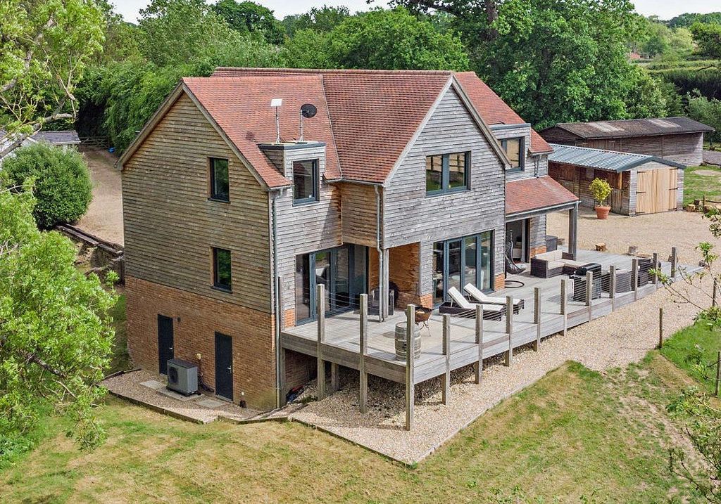 Property photo 1 of 34 Main House
