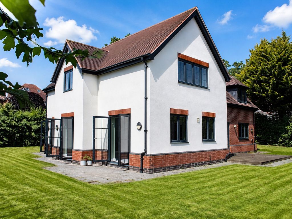 Property photo 1 of 30