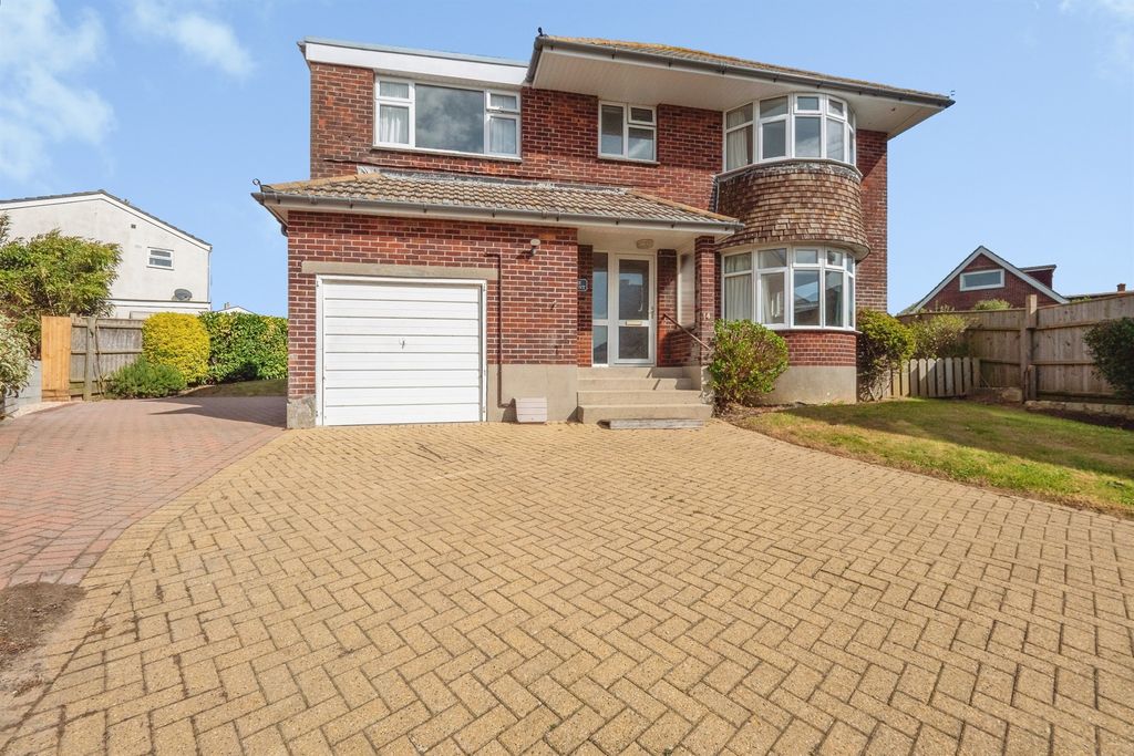 Property photo 1 of 20