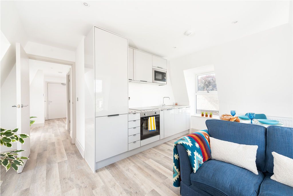 Property photo 2 of 10 Picture No. 09