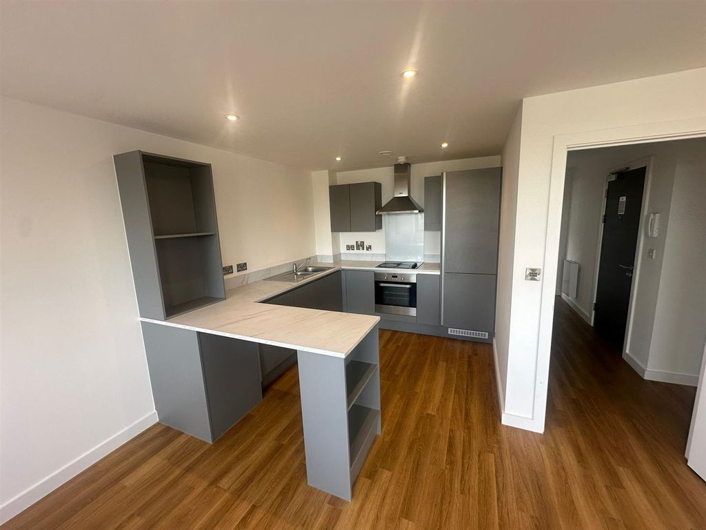 Property photo 2 of 13 Original-C3Ae8664-A9Db-4E4F-9C64-Fc35062C0F5E.Jpeg