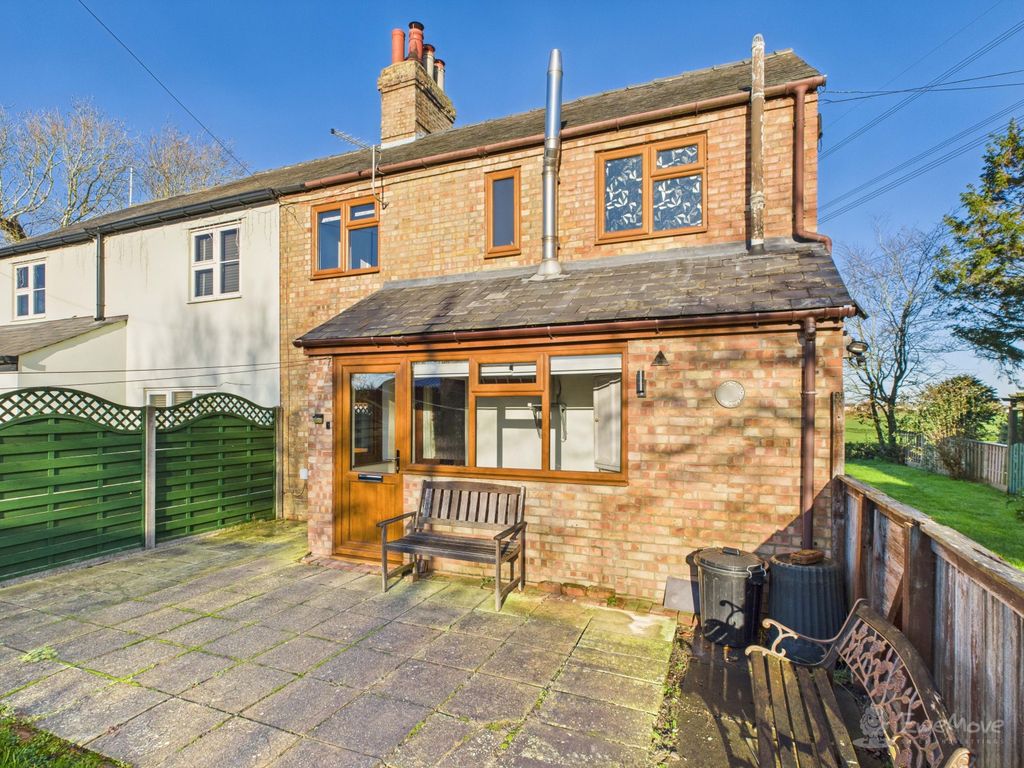 Property photo 1 of 21 Front Of House- Mark Stephens Ewemove Newmarket An