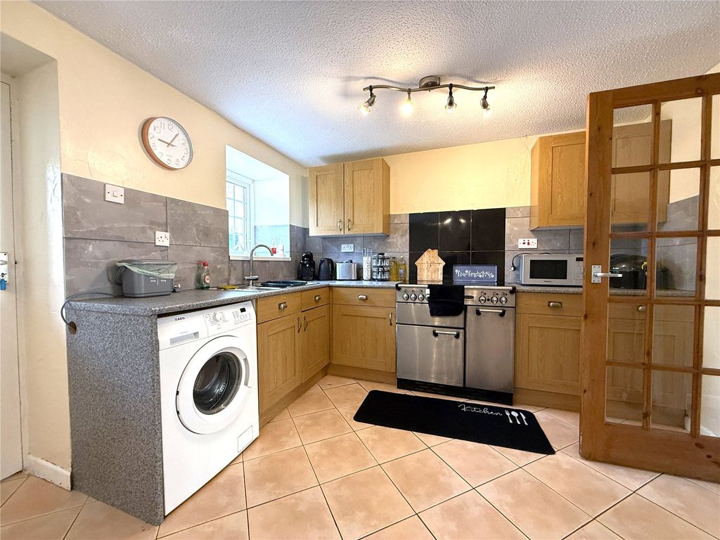 Property photo 3 of 16 Picture No. 63
