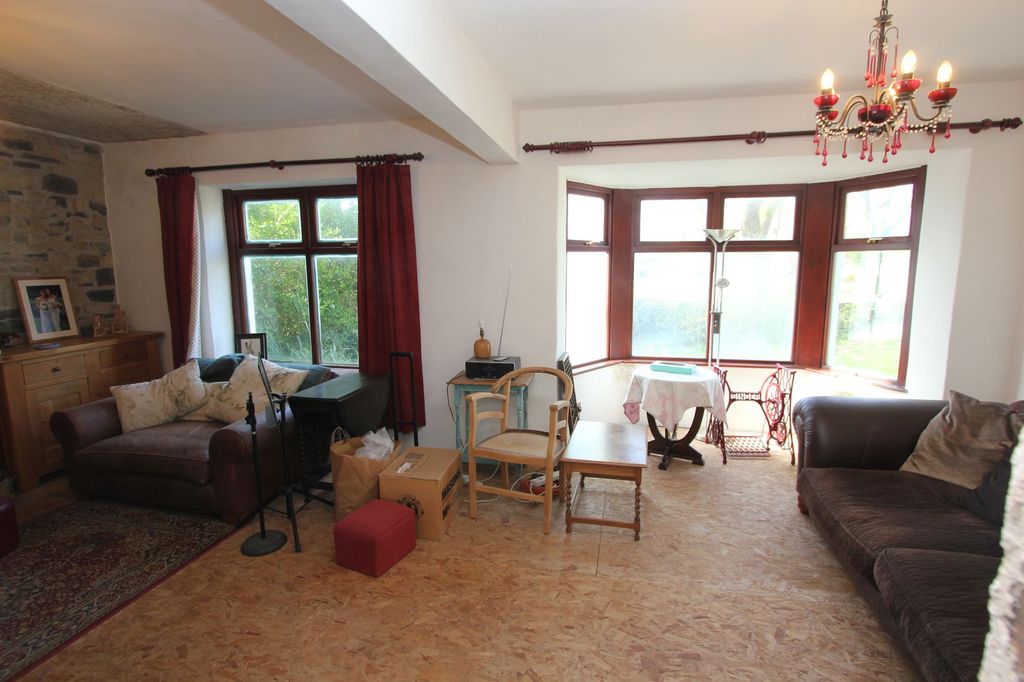 Property photo 3 of 26