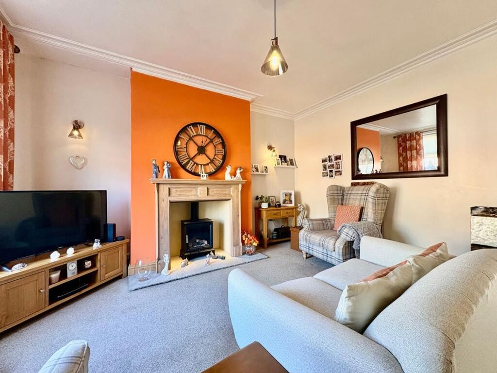 Property photo 3 of 21