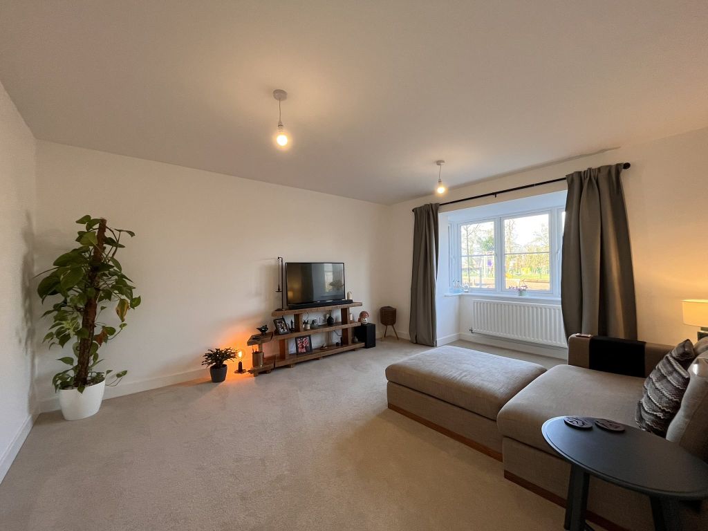Property photo 3 of 14 Img_0693
