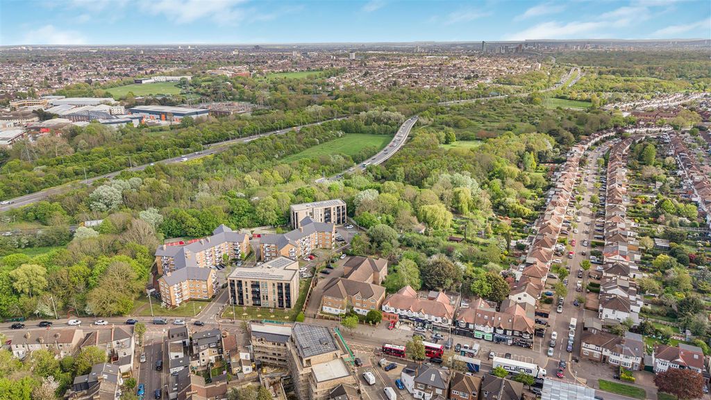 Property photo 3 of 23 1_79363.Jpg