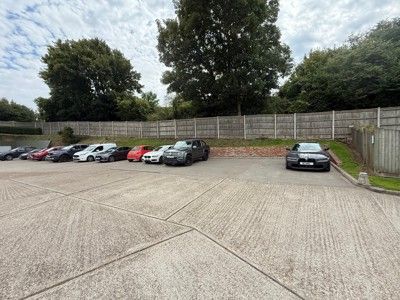 Property photo 3 of 4 Photo 6