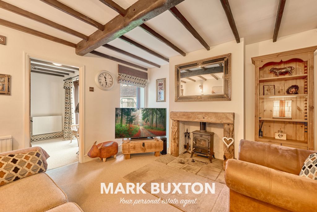 Property photo 3 of 44