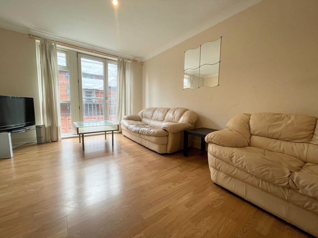 Property photo 2 of 7