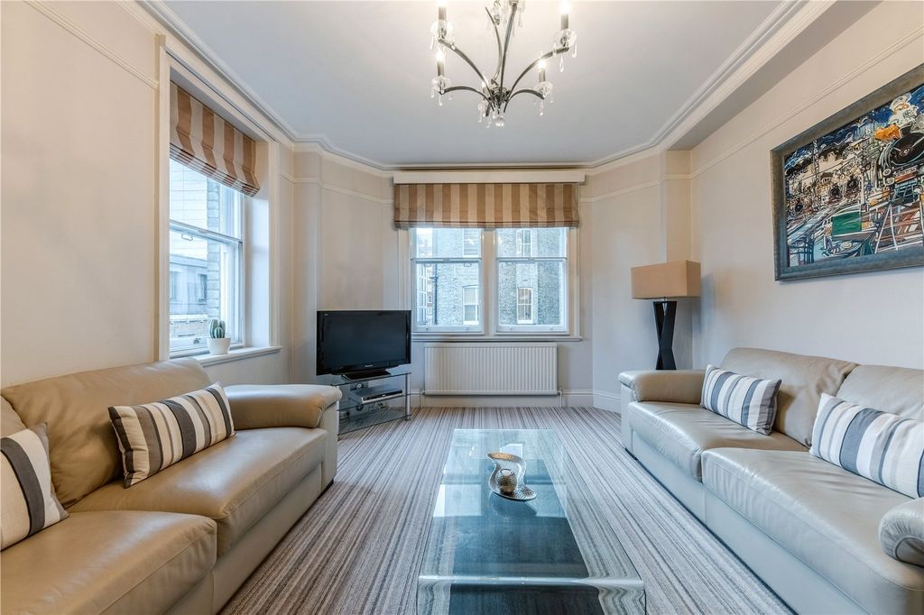 Property photo 2 of 11 Picture No. 09