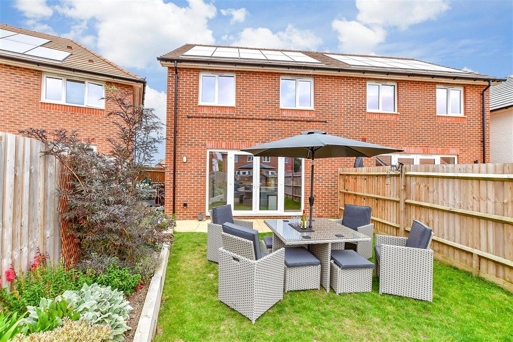 Property photo 1 of 13 External Lifestyle Photograph