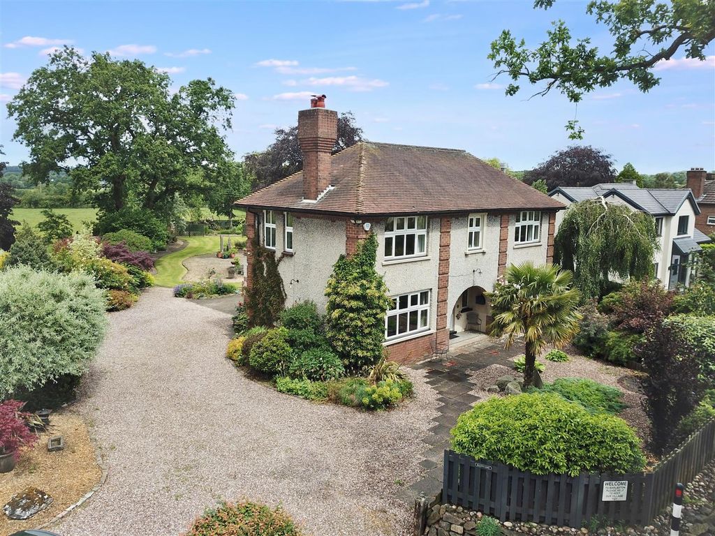 Property photo 1 of 34