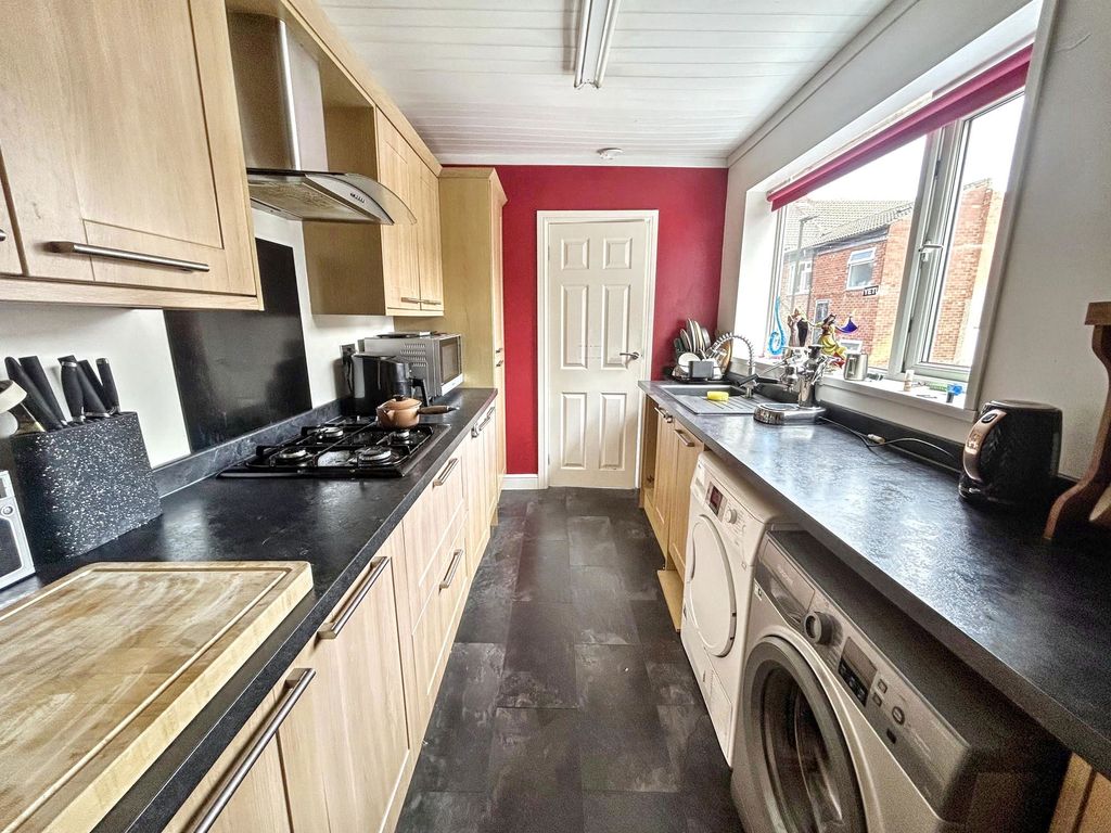 Property photo 3 of 4