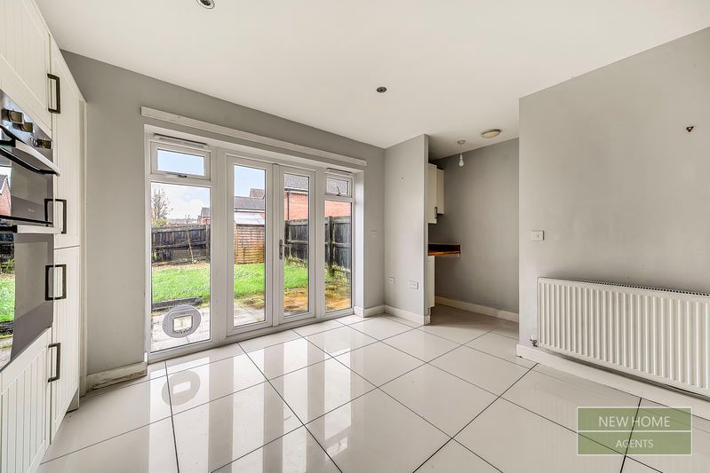 Property photo 3 of 22 Photo 6