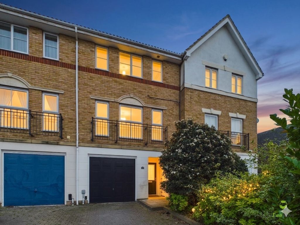 Property photo 1 of 10 Gemini_Generated_Image_T0Cf0Kt0Cf0Kt0Cf