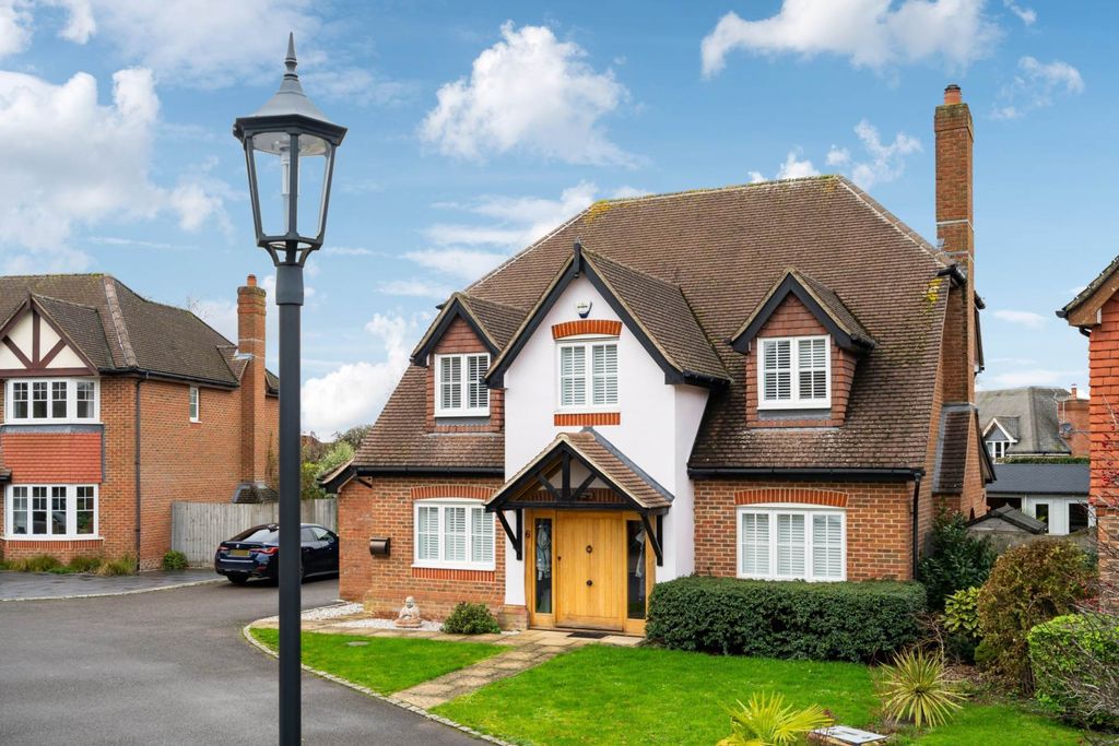 Property photo 1 of 38