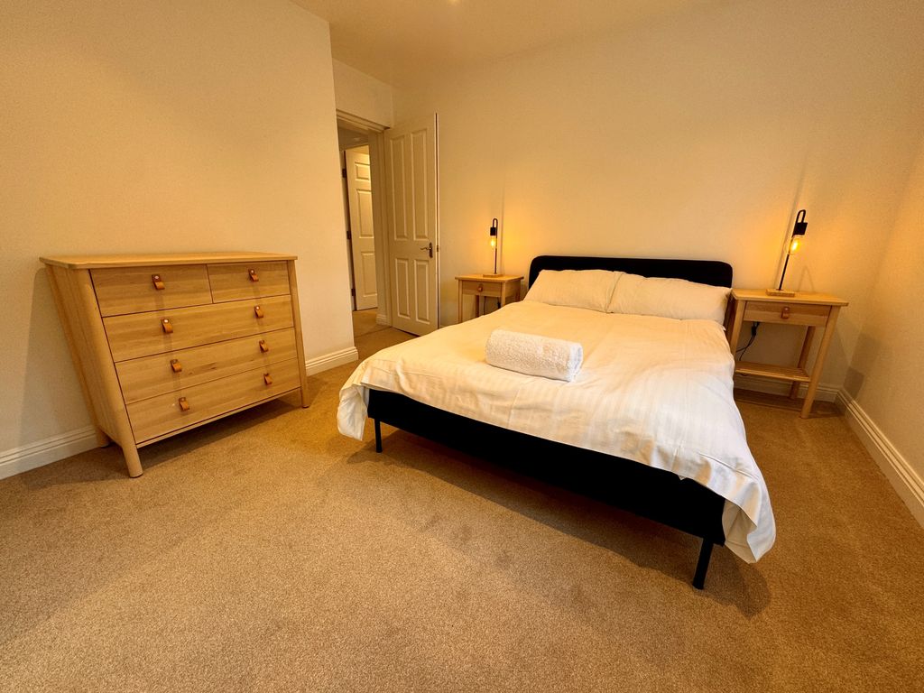 Property photo 2 of 9 Image